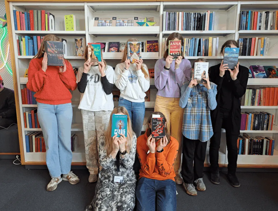 Reading Club for kids and young people 12-16